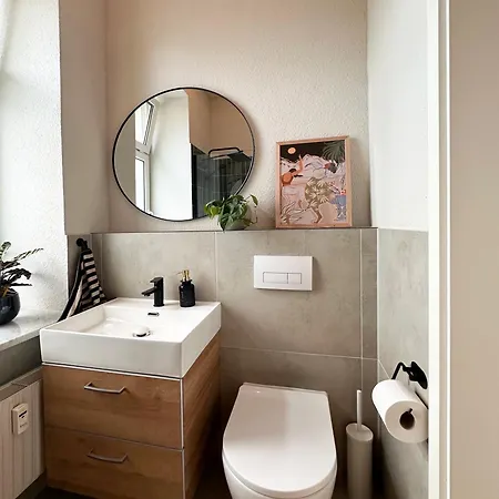 Apartment Stilvoll Urban Wohnen In Der Innenstadt